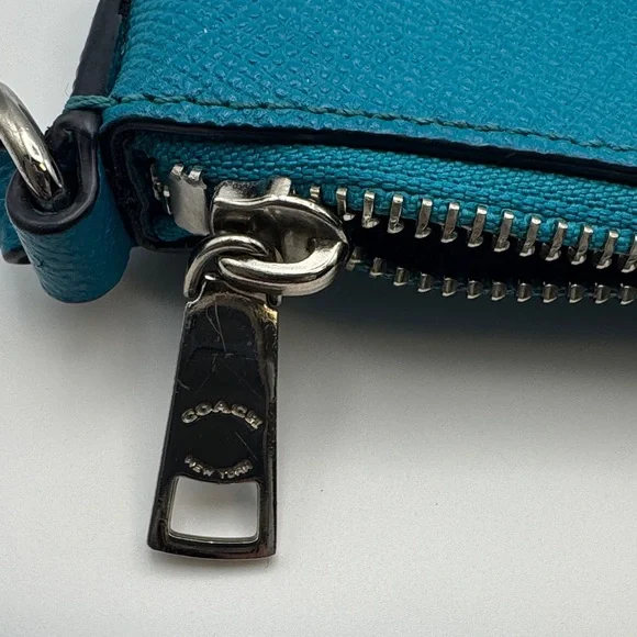 Coach Kitt Teal Crossbody Messenger Bag - Picture 9 of 10
